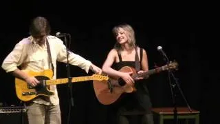 1st Jefferson and Anais Mitchell, then Jefferson performs his great song "Moving Day" It's beautiful