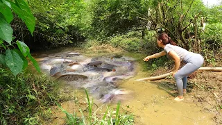 Fishing - Using pumps, pumping water outside the natural lake, catching a lot of fish | Ana Fishing