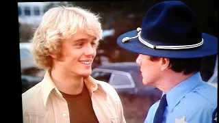 THE DUKES OF HAZZARD SEASON 1 EPISODE ONE ARMED BANDITS. EP.