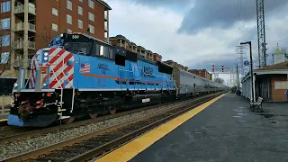 Metra 500 leads outbound express! -plus other outbounds at Morton Grove and Park Ridge