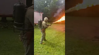 WWII USMC M2 Flamethrower