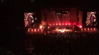 Rihanna - Man Down - Anti World Tour Milano