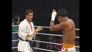 Andy Hug Vs. Changpuek Kiatsongrit (03/10/1993)