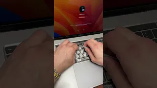 Чистка клавиш от залития MacBook