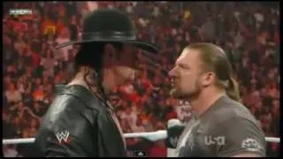 WWE Raw 2/21/11: The Undertaker and Triple H Return!!! (HD)