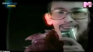 Sinikini dan Senyumlah (1997 Music Video)