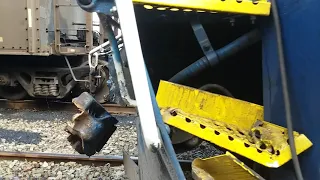 Broken Locomotive Coupler - This Is Ugly!