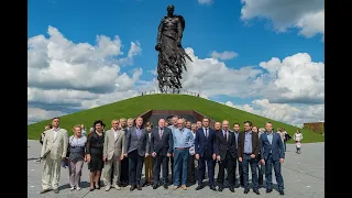 Депутаты областного парламент  посетили мемориал Советскому солдату и Город воинской славы Ржев