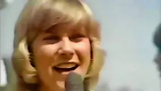 Anne Murray with Chicago   You Won't See Me   @ Caribou Ranch Colorado 1974