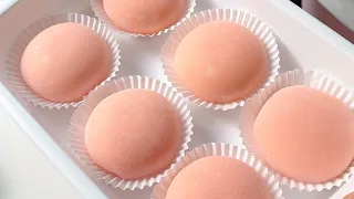 Strawberry Mochi