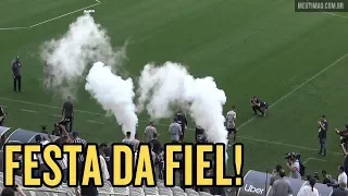 TREINO ABERTO: VEJA COMO FOI A ENTRADA DOS JOGADORES DO CORINTHIANS