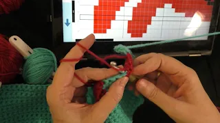 Color-changing in a Crochet Graphgan Right Handed Version