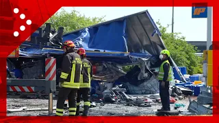 Incidente in area servizio A21 con tir carico di acido: le immagini ravvicinate