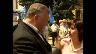 Депутат Калашніков побив журналіста - Вікна-новини - 03.10.2006