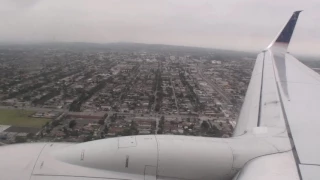 LAX Marine Layer!!!  Awesome HD Boeing 737-900ER Landing In Los Angeles On United Airlines!!!