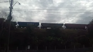 maior trem do Brasil  de 240 vagão