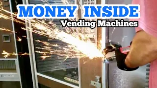 ABANDONED VENDING MACHINE FULL OF MONEY! I Bought An Abandoned Storage Unit At Auction