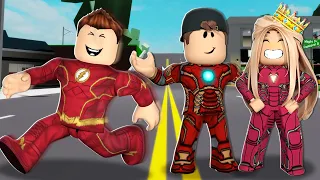 MELHORES HISTORINHAS DE HERÓIS NO BROOKHAVEN : Historinhas de Roblox