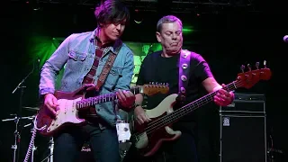 ''MESSIN' WITH THE KID'' - DAVY KNOWLES & BAND OF FRIENDS @ Callahan's, March 2019