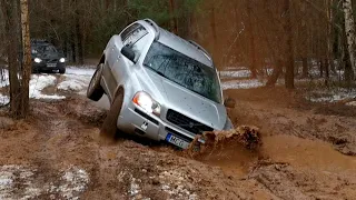 Volvo offroad party. Volvo XC70 XC90 in deep mud. DDrive