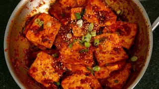 Spicy braised tofu (Dubu-jorim: 두부조림)