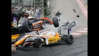 Macau Grand Prix 2018- F3 accident (Sophia Flörsch)