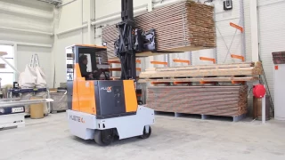 HUBTEX multidirectional counterbalance forklift FluX featuring patented steering technology HX
