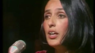 Joan Baez  - Love song to a stranger (live in France, 1973)