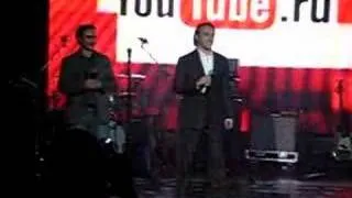 Chad Hurley speach at YouTube party in Russia