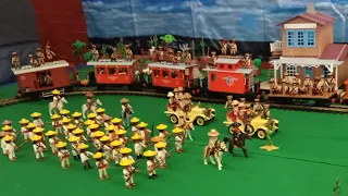 Playmobil diorama "Llegada del General Francisco Villa a la Ciudad de México" Toy Fest