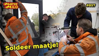 Deur plaatsen & werkplaats schoonmaken! #857