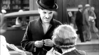 City Lights ending - Charlie Chaplin