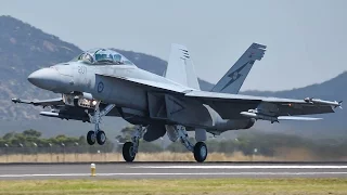 INCREDIBLE RAAF F/A-18F SUPER HORNET Display at the AVALON AIRSHOW 2017