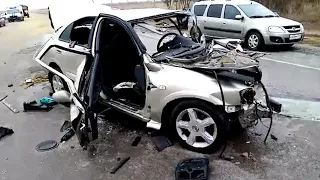 Машины «разорвало»: один человек погиб и пятеро ранены в ДТП под Волгоградом