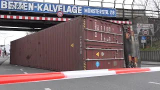 12.04.2019 - VN24 - Container truck was too high for railway underpass - Salvage work by specialists