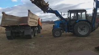 Слом Дома и Погрузка Дров Трактором Беларус