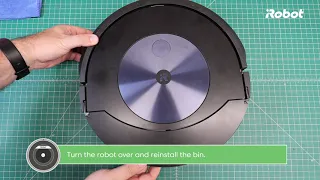 Roomba Combo™ j7 Vacuum Path Cleaning