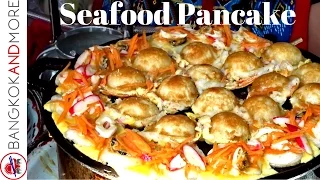 Seafood Pancake at Chatuchak Weekend Market - Freshly made Thai Street Food in Bangkok