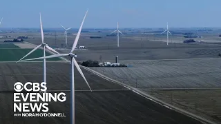 Iowa farmers turn to wind turbines to offset losses