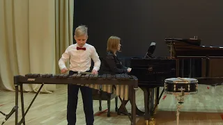 Виктор Поздняков «Юный исполнитель на духовых и ударных инструментах», средняя группа
