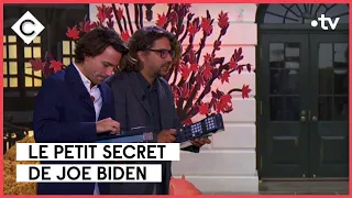 Quand l'équipe de la Maison-Blanche change les piles de Joe Biden… - L’ABC - C à Vous - 01/11/2022