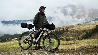 A family adventure: Bikepacking the Dolomites with Belén's brother