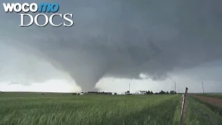 Tornados Hunters (French Version with English Subtitles - HD 1080p)