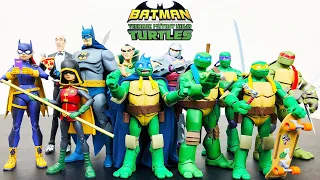 DC Collectibles Batman vs Teenage Mutant Ninja Turtles Figures