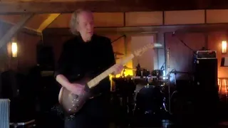 Jon Catler - "Trigger Finger" / "Spanish Dream" for electric guitar in JI