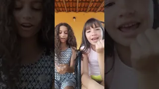 Uma palavra uma musica com minha amiga !