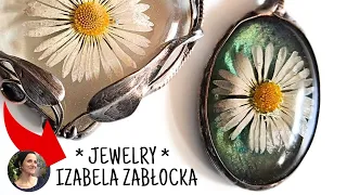 DIY 🌸 How to Make Jewelry from Flowers? How It's Done? 🌸 Daisy In Resin 🤍 Pendant