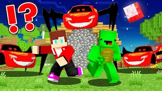 How can JJ and Mikey Save from MCQEEN SPIDERS in Minecraft Maizen