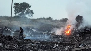 Ukraine Rebels Agree to Hand Over MH17 Victims