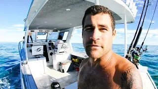 FISHING AND EXPLORING Amazing Remote Islands (Sea Snakes And Sharks) - Ep 81